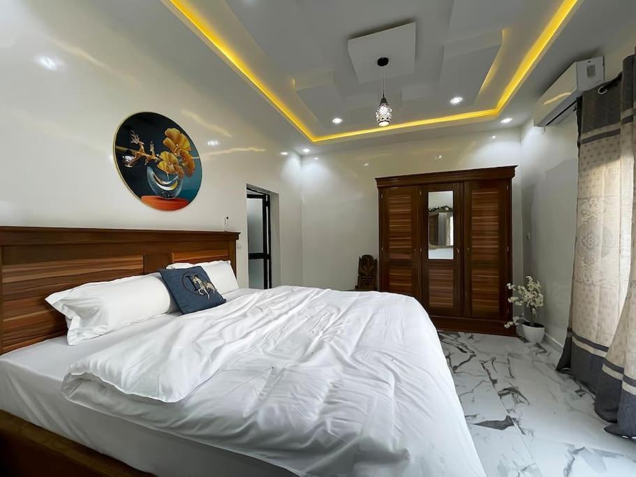 Villa Adja Nafy A Saly Gandigal Εξωτερικό φωτογραφία
